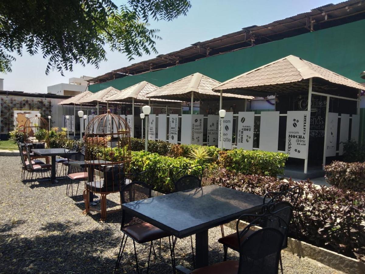 Hotel Krishna Exotica Ahmednagar Eksteriør bilde